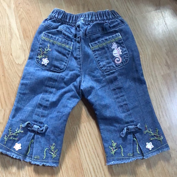 Baby gap jeans snap crotch elastic waist embroidered appliqué 12-18 Months - Picture 2 of 12